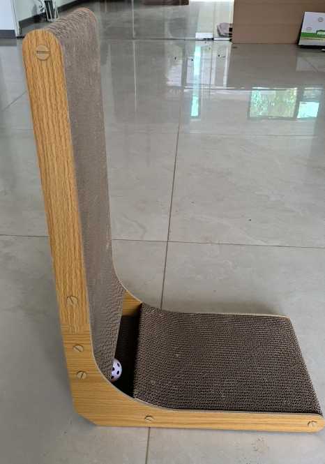 L- Shape Cat Scratch Board